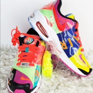 Nike air max 2 light qs atmos black bright crimson